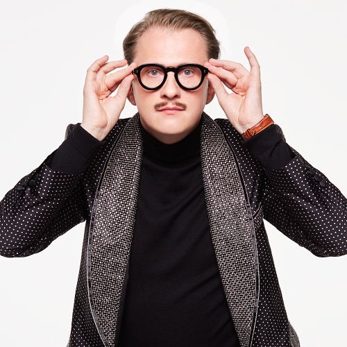 ayanyuruk_jan-henrikscheper-stuke_-c-netflix-2fthomasschenk