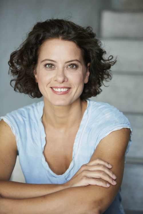 gr-fensteiner-agentur-f-r-moderatoren-anja-heyde